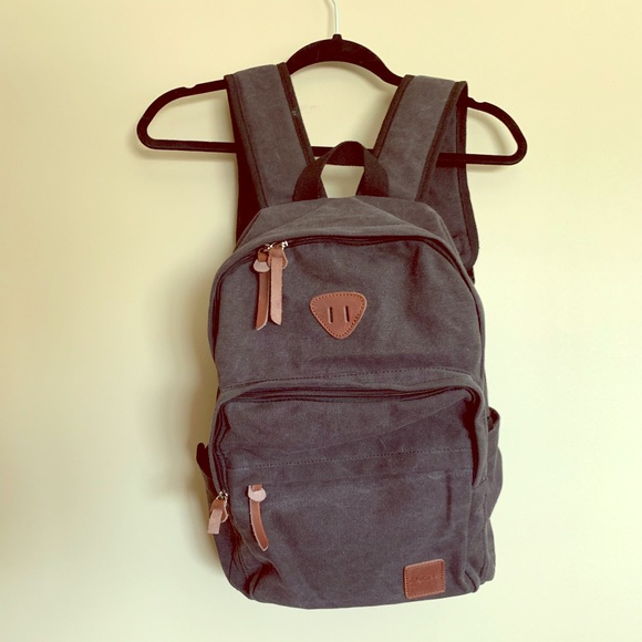Handbags - Vintage backpack